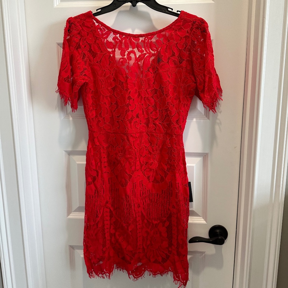 Lulu's NWT Red Lace dress small